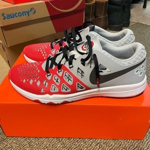 Ohio State Mens Nike sneakers